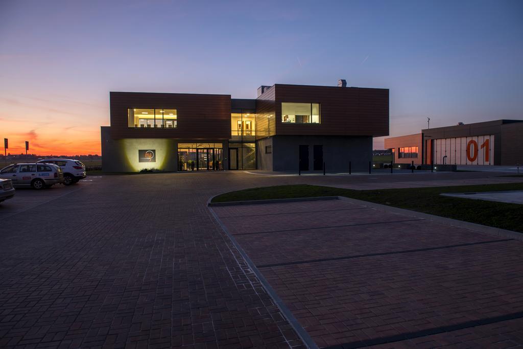 Mg Restaurace/Luxury Apartments Mladá Boleslav Eksteriør billede