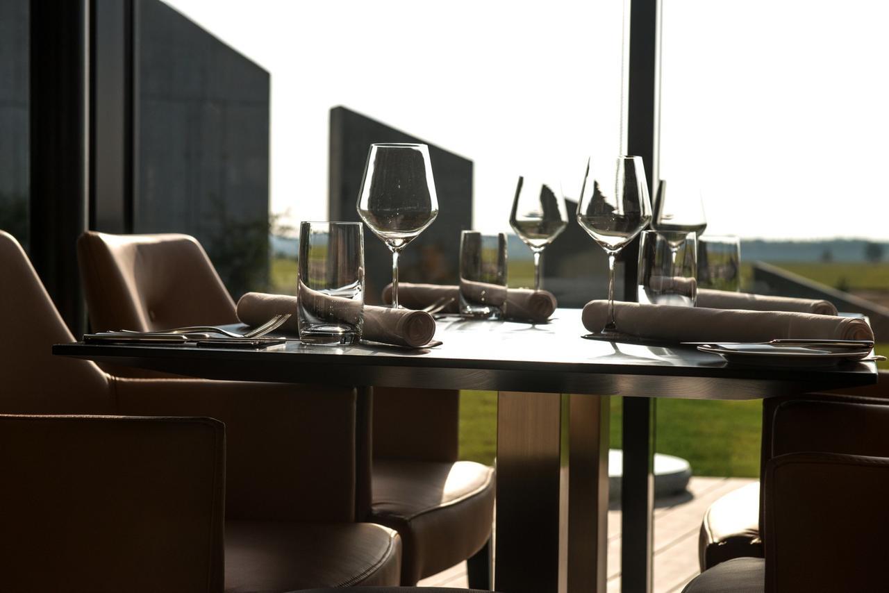 Mg Restaurace/Luxury Apartments Mladá Boleslav Eksteriør billede